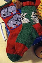 Носки вязан спицами со схемами